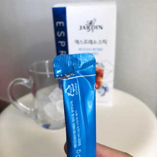 (주)쟈뎅 [쟈뎅] 에스프레소스틱 아이스블렌드 — 5점을 준 리뷰어가 2019년 5월 올린 사용 사진