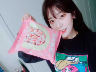 GS25 벚꽃 팝콘 + 벚꽃스파클링 + 벚꽃 청포도 에이드 — 5점을 준 리뷰어가 2018년 3월 올린 사용 사진