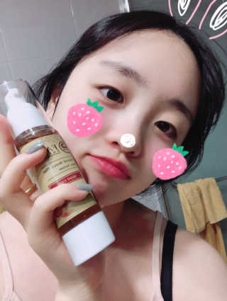 카오코탈라이푸 카오코 내츄럴 허니 페이스 세럼 — 3.5점을 준 리뷰어가 2018년 3월 올린 사용 사진