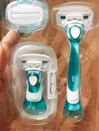 도루코 페이스 [여성용 제모기] 도루코 샤이 크리미 — 5점을 준 리뷰어가 2018년 5월 올린 사용 사진