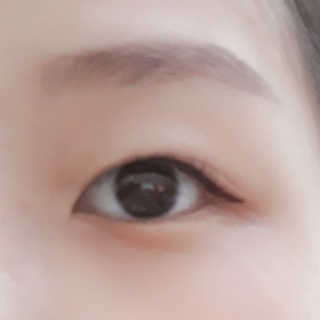 피카소 속눈썹 접착제 2종 + 아이미속눈썹 2종 — 4.5점을 준 리뷰어가 2019년 9월 올린 사용 사진