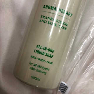 보우앤애로우 아로마테라피 올인원 리퀴드 솝 - 노니 그린 500ml — 4점을 준 리뷰어가 2019년 11월 올린 사용 사진