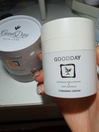 GoodDay Skincare GoodDay 강황크림 50g — 3점을 준 리뷰어가 2020년 1월 올린 사용 사진