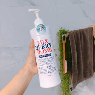 (주)에네스티 믹스베리 단백질 폭탄 샴푸 1000g — 5점을 준 리뷰어가 2019년 10월 올린 사용 사진
