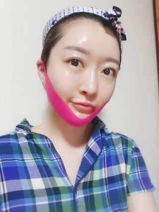 스케덤 펩타이드 리프팅밴드 — 5점을 준 리뷰어가 2019년 7월 올린 사용 사진