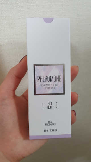 레드컨테이너 페로몬향 퍼퓸 바디미스트 80ml — 4.5점을 준 리뷰어가 2020년 1월 올린 사용 사진