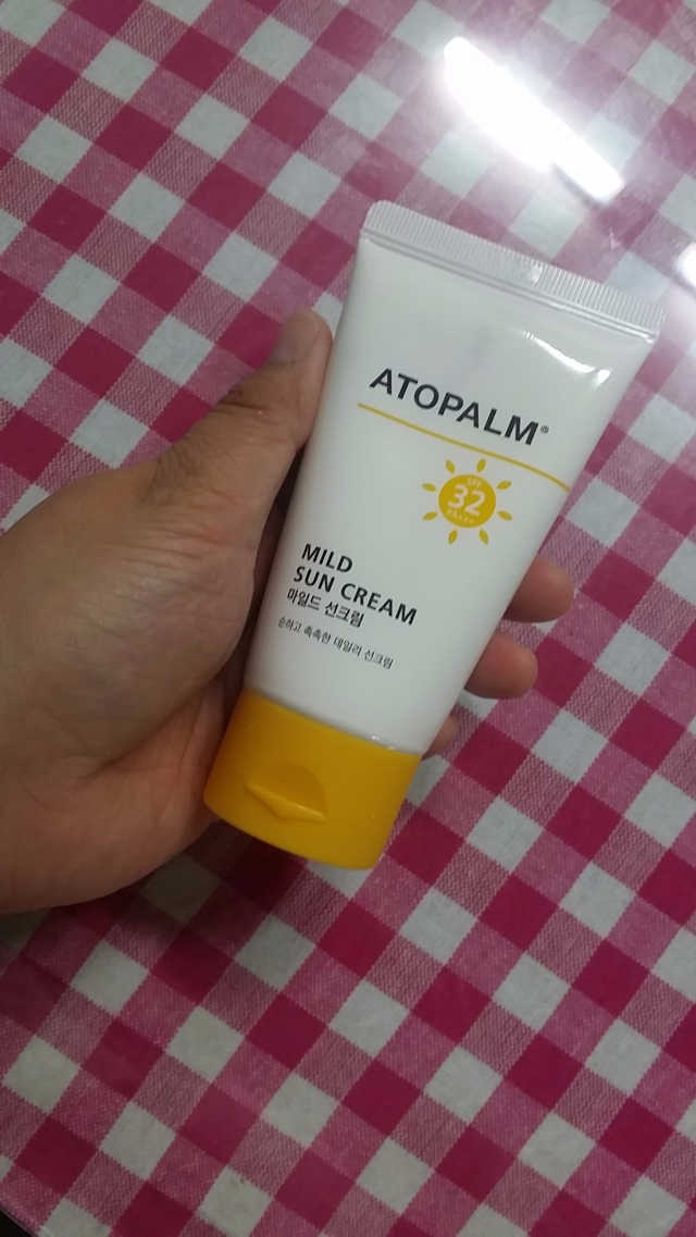 마일드 선크림 SPF32 PA+++ 리뷰 사진