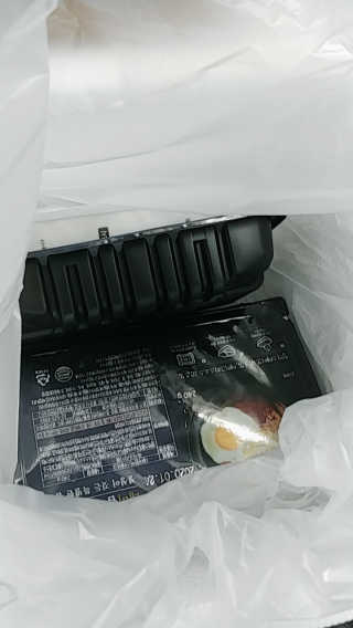 후쿠오카함바그 눈꽃치즈 데미그라스 함박스테이크 240g x3팩 — 4.5점을 준 리뷰어가 2019년 11월 올린 사용 사진