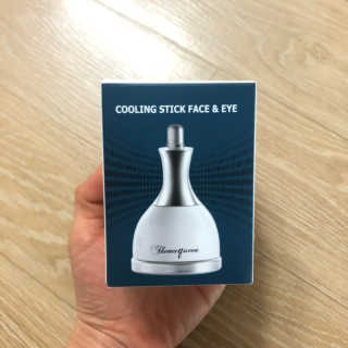 [더마퀸]쿨링스틱 페이스앤아이 — 4점을 준 리뷰어가 2019년 5월 올린 사용 사진