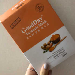 GoodDay Skincare GoodDay 강황 마스크 — 5점을 준 리뷰어가 2019년 5월 올린 사용 사진