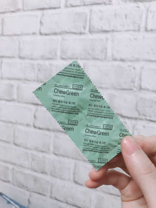 the naked object 디블랙팩치약 디블랙칫솔 세트 — 5점을 준 리뷰어가 2019년 12월 올린 사용 사진