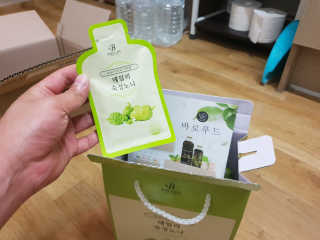 [바로푸드] 데일리 숙성노니원액 30ml x 28팩_1박스 — 4점을 준 리뷰어가 2019년 6월 올린 사용 사진