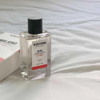 더블유드레스룸 퍼퓸 EDT 70ml — 2.67점을 준 리뷰어가 2018년 10월 올린 사용 사진