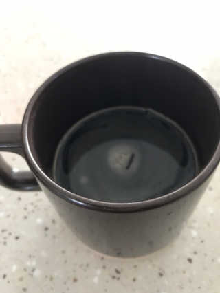 한국맥널티 아이브루 헤이즐넛향 100T — 5점을 준 리뷰어가 2019년 11월 올린 사용 사진