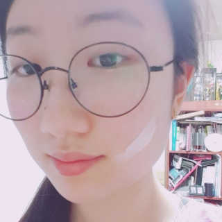 [후르디아] 72시간 블루베리 속살 수분크림 — 4.33점을 준 리뷰어가 2017년 9월 올린 사용 사진