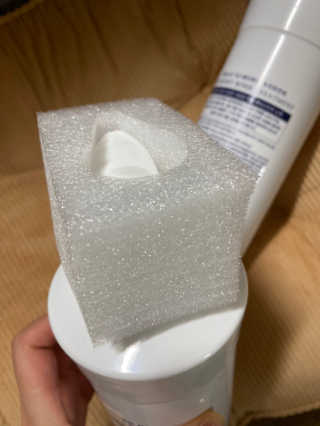 (주)에네스티 믹스베리 폭탄 트리트먼트 1000g — 3.5점을 준 리뷰어가 2019년 11월 올린 사용 사진