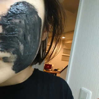 엘리자베카 헬포어 버블 블랙붐 차콜 포어팩 — 3점을 준 리뷰어가 2019년 3월 올린 사용 사진