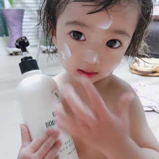 (주)에네스티 내추럴 촉촉  오트밀 바디로션 500ml — 5점을 준 리뷰어가 2019년 10월 올린 사용 사진