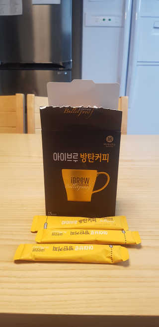 한국맥널티 아이브루 방탄커피 — 4점을 준 리뷰어가 2019년 9월 올린 사용 사진