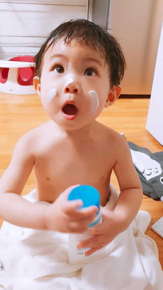 아토앤오투 아토엔오투 옥시젠 베이비 로션 — 5점을 준 리뷰어가 2019년 4월 올린 사용 사진