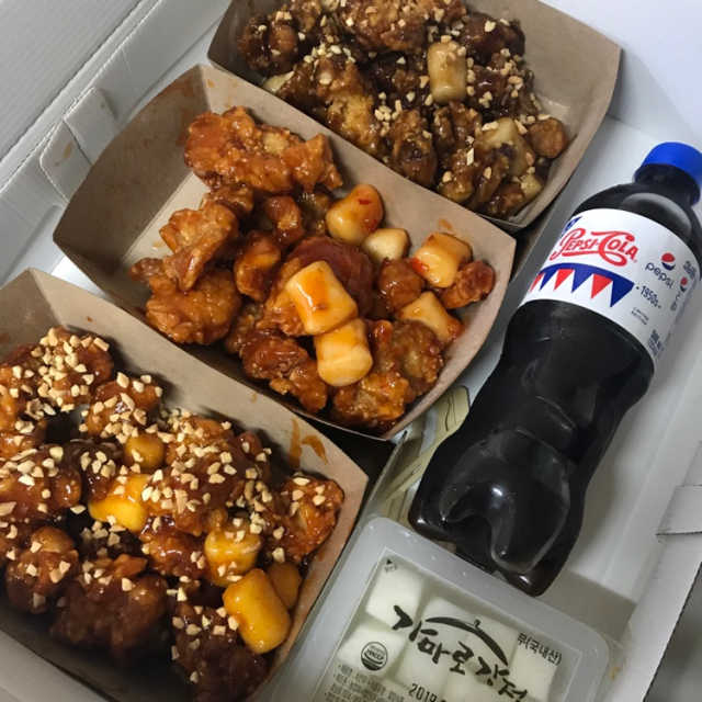 [가마로강정 원당시장점] 3가지 맛 강정세트 즐기기 리뷰 사진