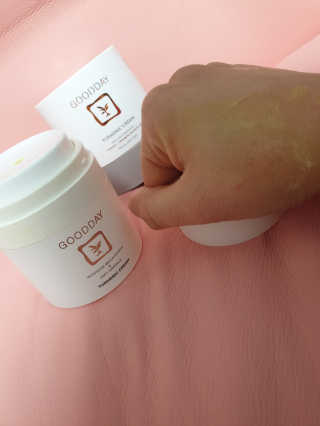 GoodDay Skincare GoodDay 강황크림 50g — 4점을 준 리뷰어가 2019년 12월 올린 사용 사진