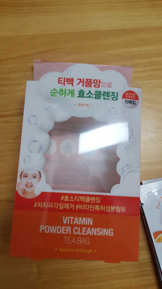 비알티씨 V10 파우더 클렌징 티백 2종 — 5점을 준 리뷰어가 2019년 2월 올린 사용 사진