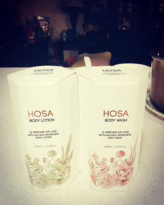 HOSA BODY WASH+BODY LOTION — 5점을 준 리뷰어가 2018년 4월 올린 사용 사진