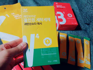 레인보우샵 올인원세탁세제,베이킹소다 스틱포6개입+세탁조클리너 — 5점을 준 리뷰어가 2018년 4월 올린 사용 사진