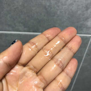 아미니 스칼프헤어리프레쉬샴푸 — 4.67점을 준 리뷰어가 2018년 11월 올린 사용 사진