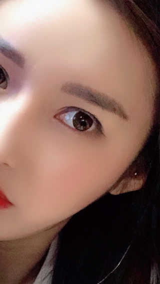 다슈코리아 다슈 솔루션 시카 쉴드 선스틱 — 5점을 준 리뷰어가 2020년 2월 올린 사용 사진