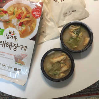 [풀무원] 사골곰탕국밥 황태해장국밥 — 5점을 준 리뷰어가 2018년 6월 올린 사용 사진