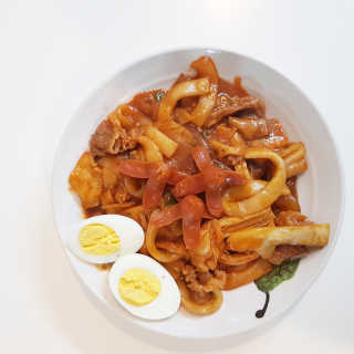식스레시피 마라떡볶이 쿠킹박스 2인분 — 4점을 준 리뷰어가 2019년 7월 올린 사용 사진
