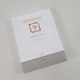 GoodDay Skincare GoodDay 강황 마스크 — 5점을 준 리뷰어가 2019년 9월 올린 사용 사진