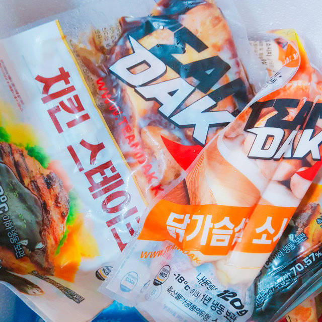 팀닭 닭가슴살, 닭가슴살 소시지, 치킨스테이크 패키지 리뷰 사진