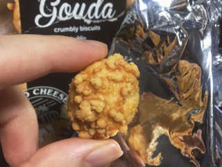 [뷔테만] 네덜란드 치즈 비스켓 4종 세트 — 5점을 준 리뷰어가 2019년 7월 올린 사용 사진