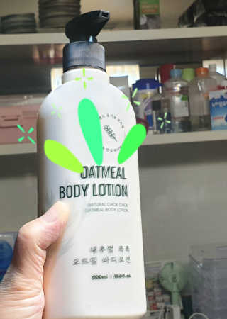 (주)에네스티 내추럴 촉촉  오트밀 바디로션 500ml — 5점을 준 리뷰어가 2019년 9월 올린 사용 사진