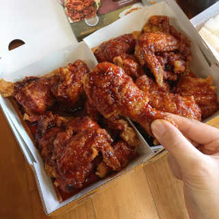 [치킨마루]-  빠사칸레드 + 콜라 500ml — 5점을 준 리뷰어가 2019년 5월 올린 사용 사진