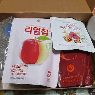 [맘마레시피] 육퇴 후 맥주는 진리, 육퇴간식박스 — 5점을 준 리뷰어가 2019년 11월 올린 사용 사진