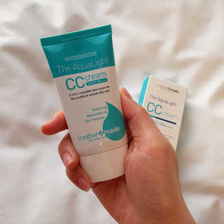 마더메이드 더 아쿠아라이트 CC크림 SPF50+ PA+++ — 5점을 준 리뷰어가 2019년 5월 올린 사용 사진