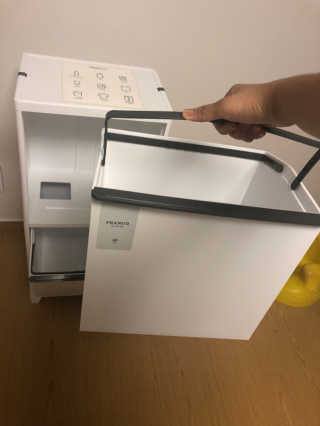 창신리빙 [FRANCO 스탠드 분리수거함2단] 똑똑한 수납이야기 — 5점을 준 리뷰어가 2018년 8월 올린 사용 사진