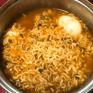 라면 그대로가 제일 맛있는 더엄마라면 — 5점을 준 리뷰어가 2019년 7월 올린 사용 사진