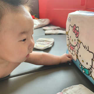부드러운 헬로키티 기저귀 테이프형 — 5점을 준 리뷰어가 2020년 2월 올린 사용 사진