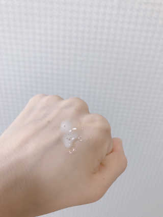 니텔라 바이탈 클라우드 에센스 — 3.5점을 준 리뷰어가 2019년 12월 올린 사용 사진