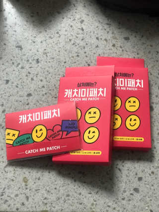 캐치미패치 트러블 스팟패치 — 5점을 준 리뷰어가 2019년 12월 올린 사용 사진