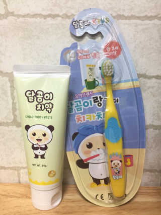 달곰이 어린이 치약+어린이 칫솔 SET — 3.67점을 준 리뷰어가 2017년 11월 올린 사용 사진