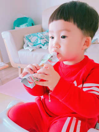 에어드베어 독일 No.1 유기농퓨레 요거트 세트 — 4.83점을 준 리뷰어가 2017년 4월 올린 사용 사진