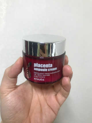 젠지아 플라센타 앰플크림 70ml — 5점을 준 리뷰어가 2019년 4월 올린 사용 사진