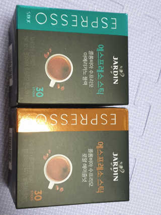 (주)쟈뎅 쟈뎅 에스프레소 스틱 [블랙+헤이즐넛 set] — 5점을 준 리뷰어가 2020년 3월 올린 사용 사진