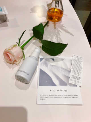 ROSE BLANCHE 로제블랑쉐 인텐시브 수딩 세럼 — 5점을 준 리뷰어가 2019년 7월 올린 사용 사진